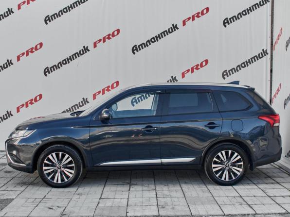 Mitsubishi Outlander III Рестайлинг 3 с пробегом 2019 года, цена 2 325 000 рублей, 77023 км, внедорожник, Автокод Объявления