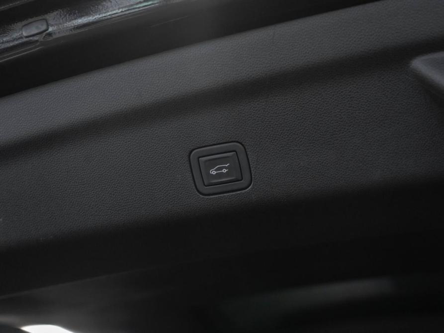 GMC Yukon V Москва  - изображение 34