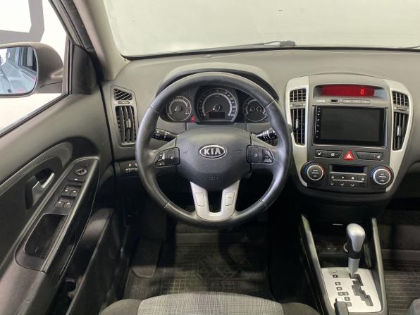 Kia Ceed I Рестайлинг с пробегом 2011 года, цена 774 900 рублей, 242000 км, хэтчбек, Автокод Объявления
