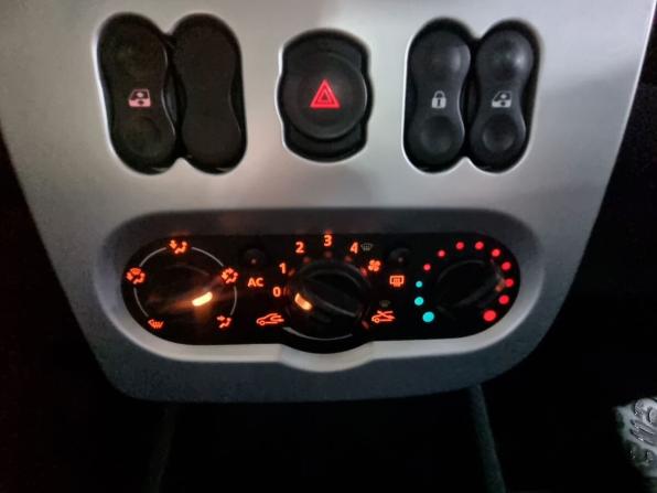 Renault Sandero I с пробегом 2012 года, цена 607 000 рублей, 114535 км, хэтчбек, Автокод Объявления