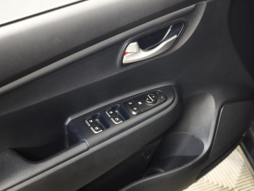 Kia Rio IV Санкт-Петербург  - изображение 13
