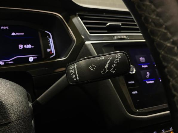 Volkswagen Tiguan II с пробегом 2020 года, цена 3 000 000 рублей, 162574 км, внедорожник, Автокод Объявления