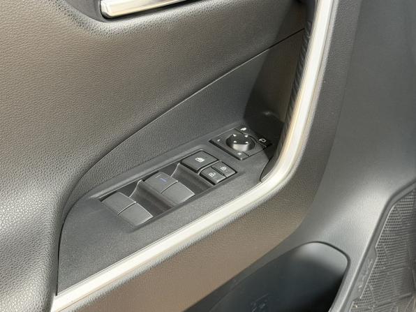 Toyota RAV4 V (XA50) с пробегом 2021 года, цена 3 870 000 рублей, 20687 км, внедорожник, Автокод Объявления