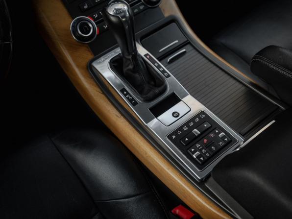 Land Rover Range Rover Sport I Рестайлинг с пробегом 2012 года, цена 1 885 000 рублей, 233150 км, внедорожник, Автокод Объявления