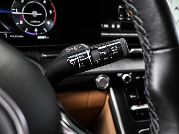 Kia Carnival IV с пробегом 2021 года, цена 3 819 000 рублей, 69357 км, минивэн, Автокод Объявления