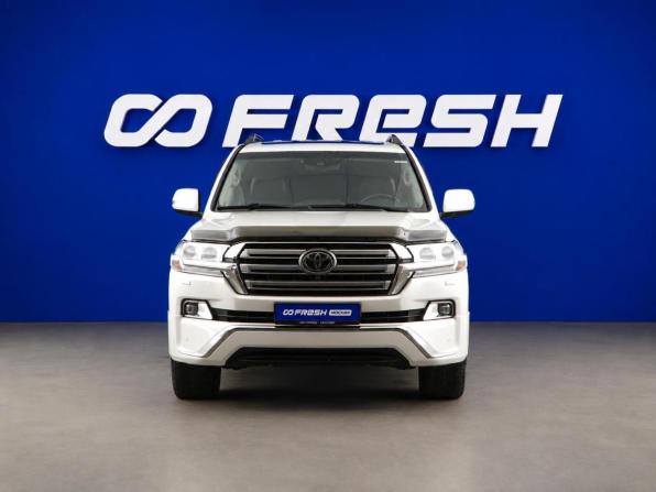 Toyota Land Cruiser 200 Series Рестайлинг 2 с пробегом 2017 года, цена 6 299 777 рублей, 131636 км, внедорожник, Автокод Объявления