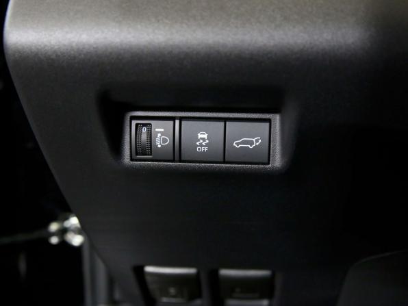 Toyota RAV4 VI (XA60) с пробегом 2026 года, цена 4 490 000 рублей, 35 км, внедорожник, Автокод Объявления