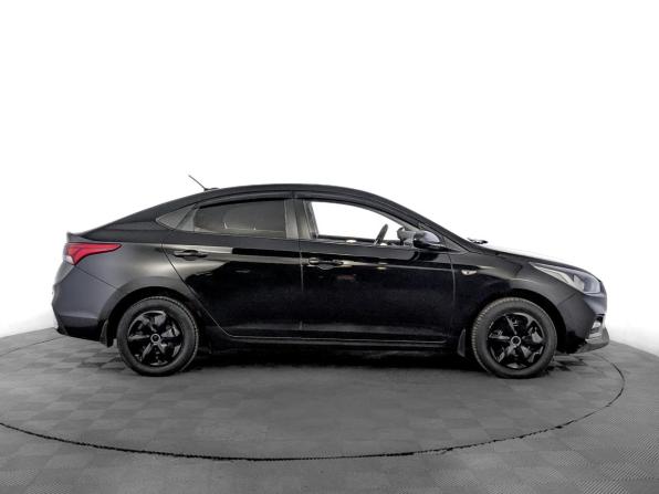 Hyundai Solaris I Рестайлинг с пробегом 2017 года, цена 1 030 000 рублей, 137985 км, седан, Автокод Объявления