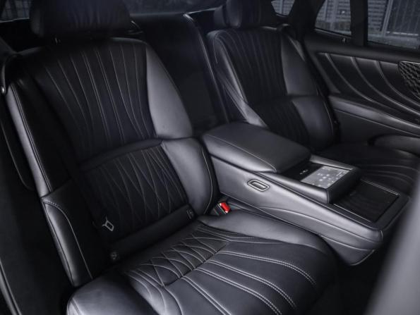 Lexus LS V Рестайлинг с пробегом 2021 года, цена 5 990 000 рублей, 158389 км, седан, Автокод Объявления