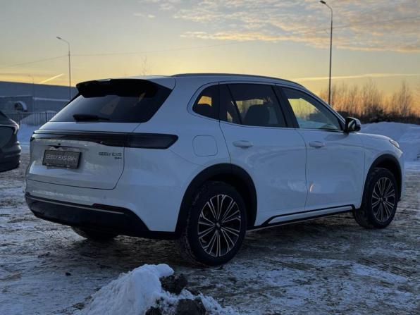 Новый Geely EX5 EM-i 2026 года, цена 3 974 990 рублей, внедорожник, Автокод Объявления