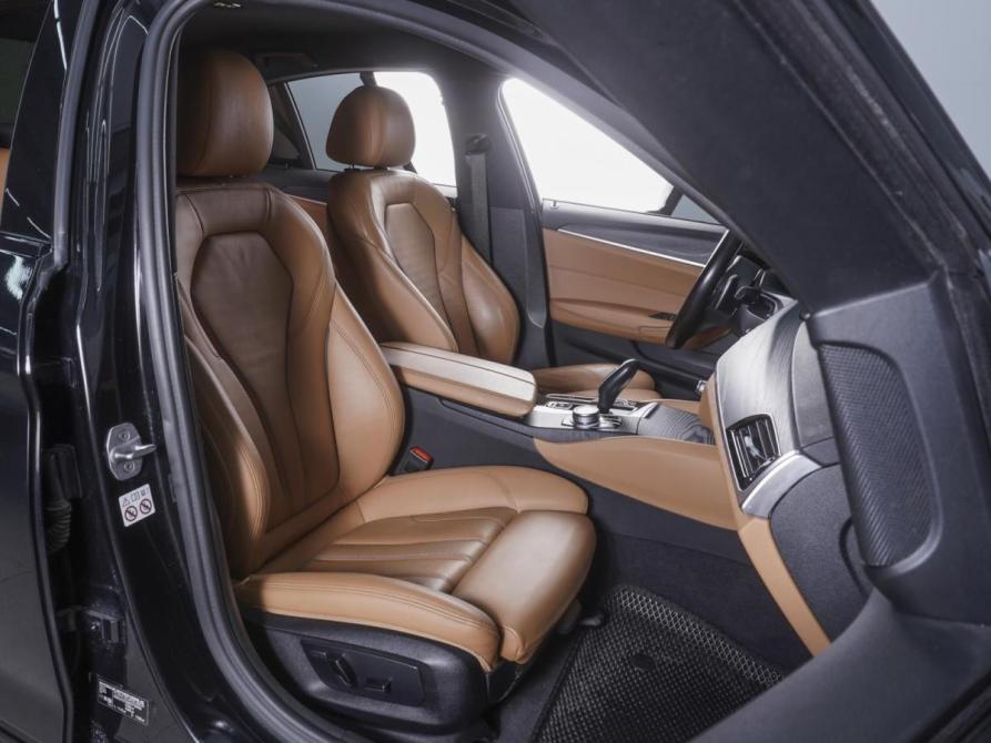 BMW 5 серии VII (G30/G31/G38) Рестайлинг Ростов-на-Дону  - изображение 8