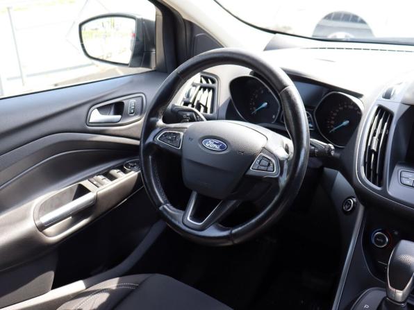 Ford Kuga II Рестайлинг с пробегом 2017 года, цена 1 430 000 рублей, 166370 км, внедорожник, Автокод Объявления