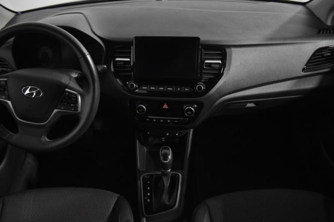 Hyundai Solaris II Рестайлинг с пробегом 2022 года, цена 1 498 000 рублей, 94900 км, седан, Автокод Объявления