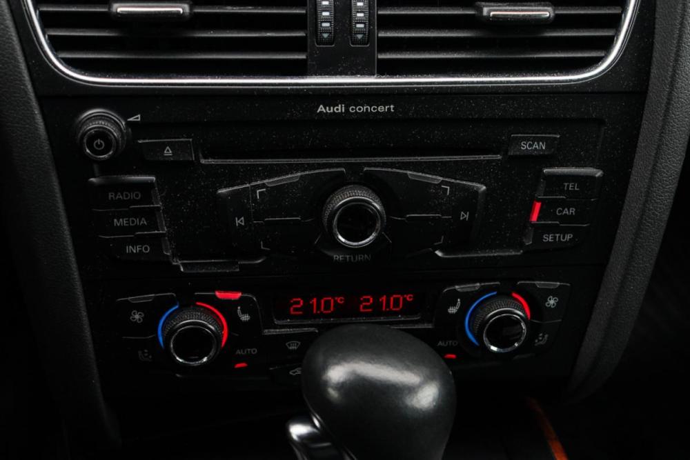 Audi A4 IV (B8) Москва  - изображение 19