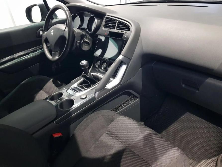 Peugeot 3008 I Москва  - изображение 13