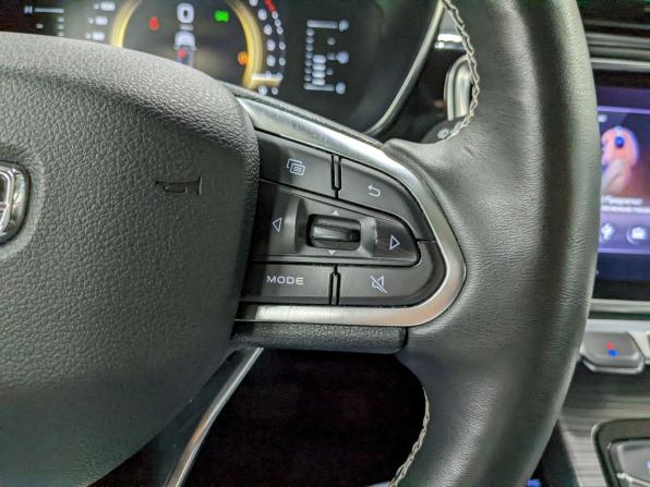Geely Atlas Pro с пробегом 2023 года, цена 2 190 000 рублей, 49300 км, внедорожник, Автокод Объявления