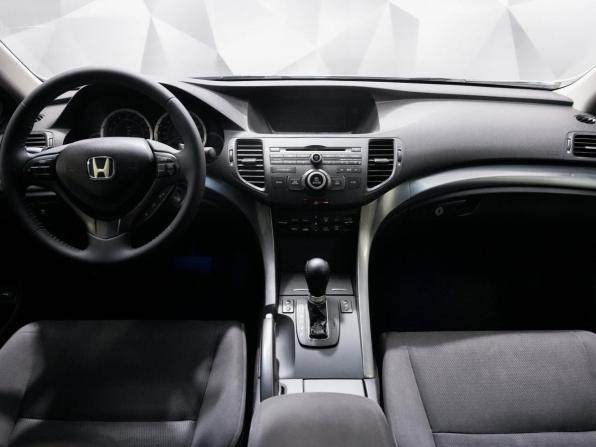 Honda Accord VIII Рестайлинг с пробегом 2012 года, цена 1 295 000 рублей, 234277 км, седан, Автокод Объявления