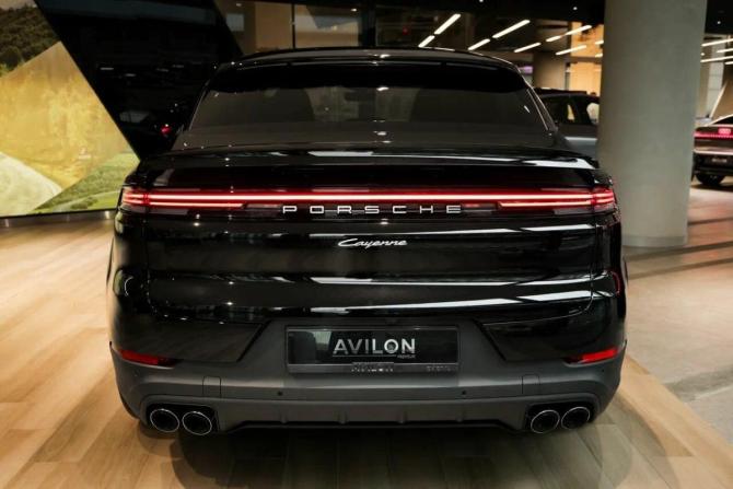 Новый Porsche Cayenne III Рестайлинг 2025 года, цена 16 500 000 рублей, внедорожник, Автокод Объявления