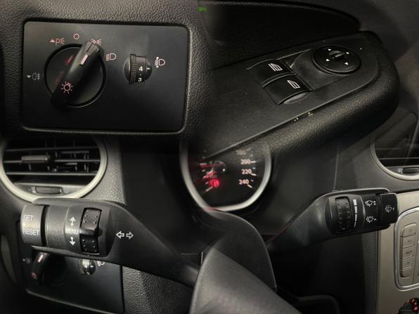 Ford Focus II Рестайлинг с пробегом 2008 года, цена 540 000 рублей, 290000 км, хэтчбек, Автокод Объявления