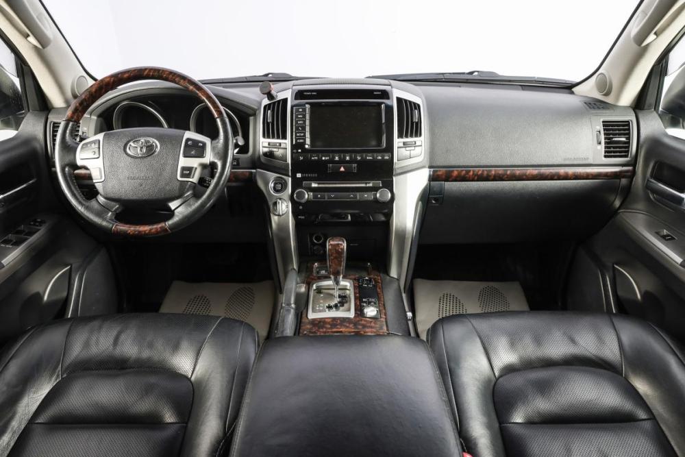 Toyota Land Cruiser 200 Series Рестайлинг 1 Новосибирск  - изображение 15