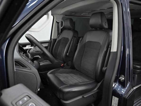 Volkswagen Multivan T6 с пробегом 2019 года, цена 3 499 000 рублей, 216000 км, минивэн, Автокод Объявления