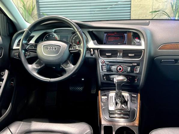 Audi A4 IV (B8) Рестайлинг с пробегом 2015 года, цена 1 325 000 рублей, 224676 км, седан, Автокод Объявления