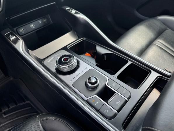 Kia Sorento IV с пробегом 2021 года, цена 3 400 000 рублей, 104554 км, внедорожник, Автокод Объявления
