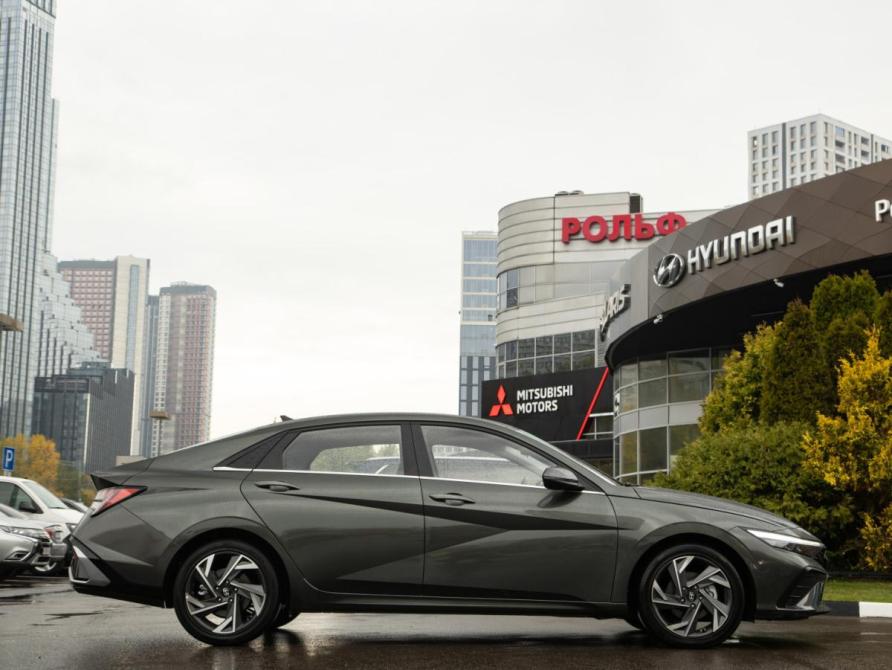 Hyundai Elantra VII (CN7) Рестайлинг Москва  - изображение 3