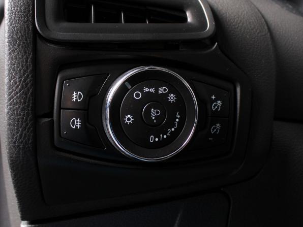 Ford Focus III с пробегом 2014 года, цена 859 000 рублей, 216500 км, хэтчбек, Автокод Объявления