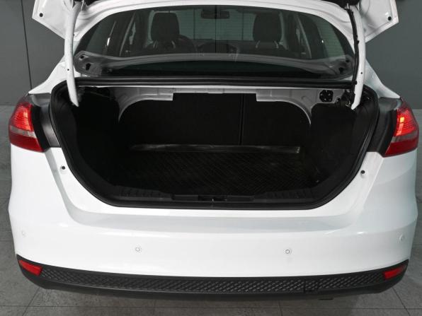 Ford Focus III Рестайлинг с пробегом 2015 года, цена 969 000 рублей, 146365 км, седан, Автокод Объявления