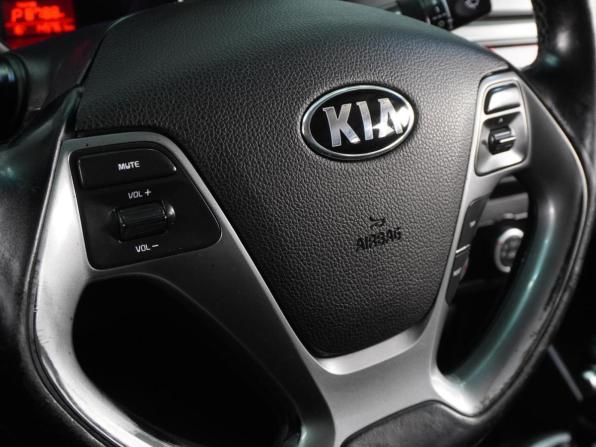Kia Rio III Рестайлинг с пробегом 2015 года, цена 1 099 000 рублей, 145761 км, седан, Автокод Объявления