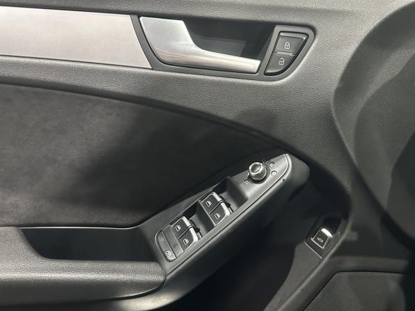 Audi A4 IV (B8) Рестайлинг с пробегом 2013 года, цена 1 648 000 рублей, 215003 км, седан, Автокод Объявления