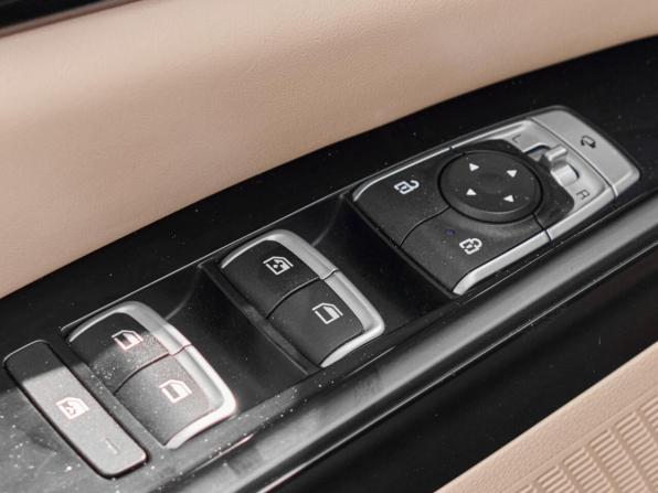 Kia Carnival IV с пробегом 2020 года, цена 3 870 000 рублей, 58612 км, минивэн, Автокод Объявления