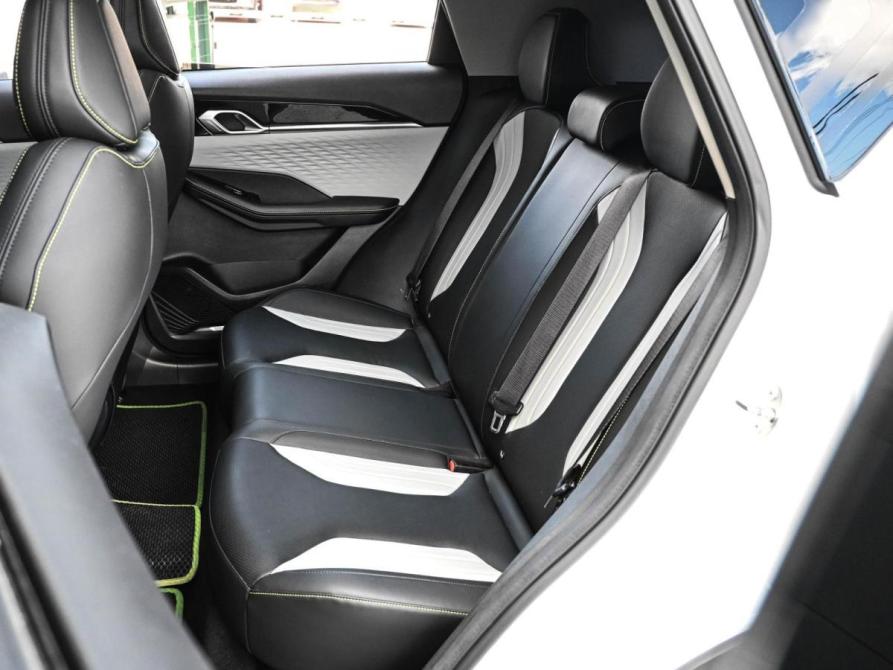 Geely Coolray I Рестайлинг Новороссийск  - изображение 12