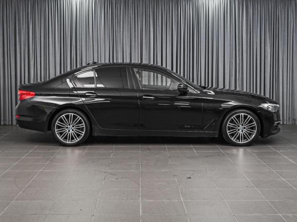 BMW 5 серии VII (G30/G31/G38) с пробегом 2017 года, цена 2 919 000 рублей, 222038 км, седан, Автокод Объявления