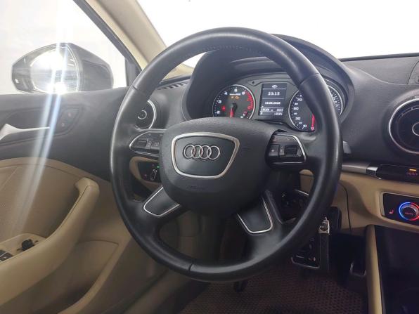Audi A3 III (8V) с пробегом 2014 года, цена 1 250 000 рублей, 130000 км, седан, Автокод Объявления