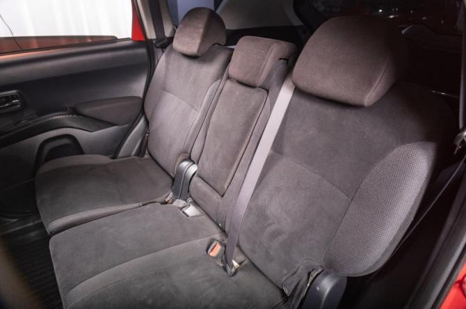 Mitsubishi Outlander II с пробегом 2007 года, цена 1 049 000 рублей, 280000 км, внедорожник, Автокод Объявления