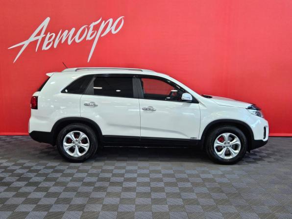 Kia Sorento II Рестайлинг с пробегом 2018 года, цена 2 199 000 рублей, 114549 км, внедорожник, Автокод Объявления