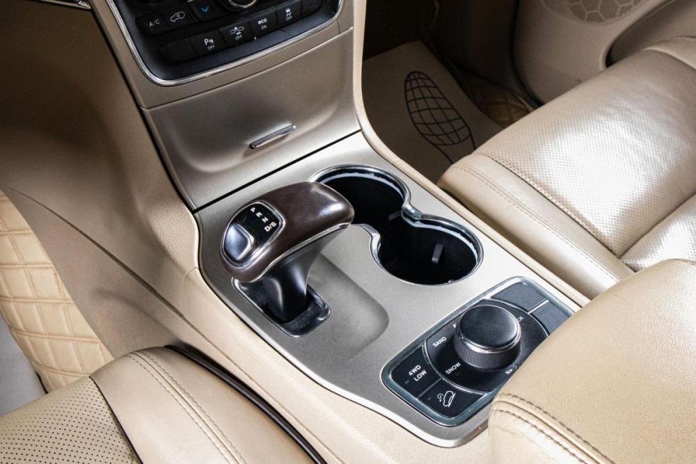 Jeep Grand Cherokee IV (WK2) Рестайлинг Сургут  - изображение 16