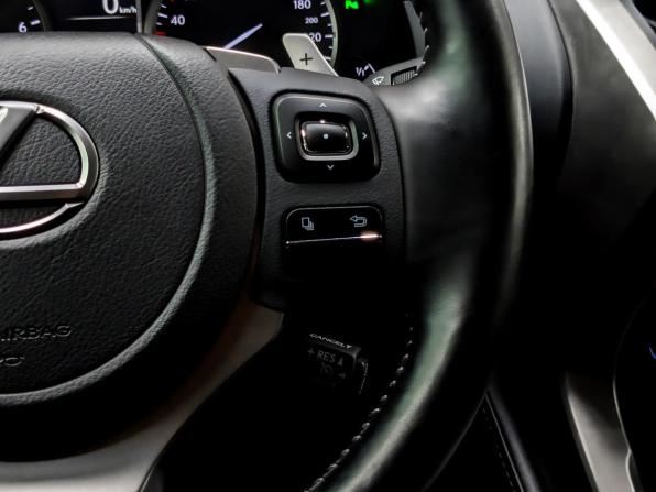 Lexus NX I Рестайлинг с пробегом 2020 года, цена 4 050 000 рублей, 24902 км, внедорожник, Автокод Объявления