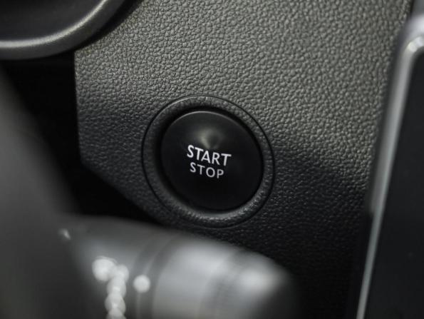 Renault Arkana I с пробегом 2019 года, цена 1 499 000 рублей, 99074 км, внедорожник, Автокод Объявления