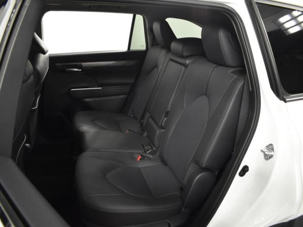 Toyota Highlander IV (XU70) с пробегом 2026 года, цена 5 775 900 рублей, 4635 км, внедорожник, Автокод Объявления