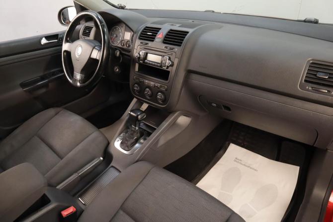 Volkswagen Golf V с пробегом 2008 года, цена 719 000 рублей, 135000 км, хэтчбек, Автокод Объявления