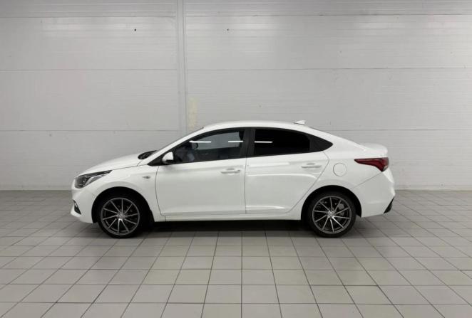 Hyundai Solaris II с пробегом 2019 года, цена 1 420 000 рублей, 107712 км, седан, Автокод Объявления