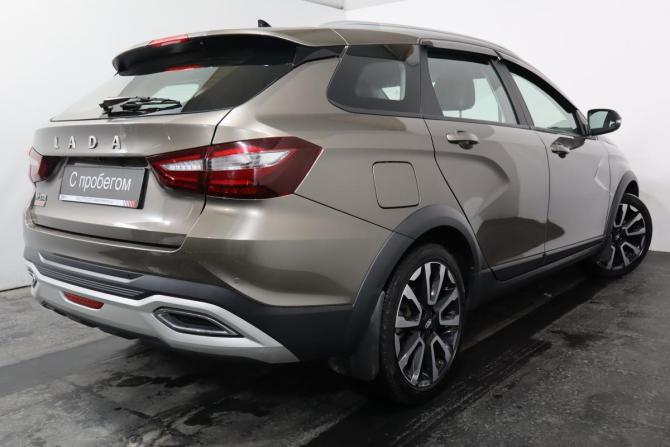 Lada (ВАЗ) Vesta I Рестайлинг (NG) с пробегом 2024 года, цена 1 499 000 рублей, 28000 км, универсал, Автокод Объявления