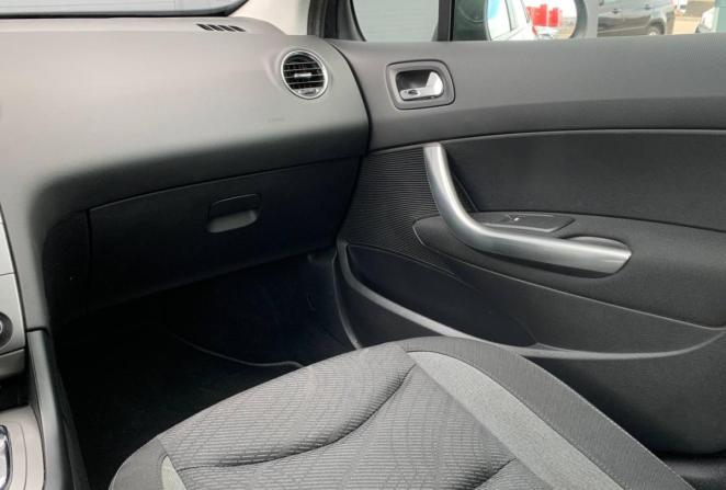 Peugeot 408 I с пробегом 2015 года, цена 650 000 рублей, 134570 км, седан, Автокод Объявления