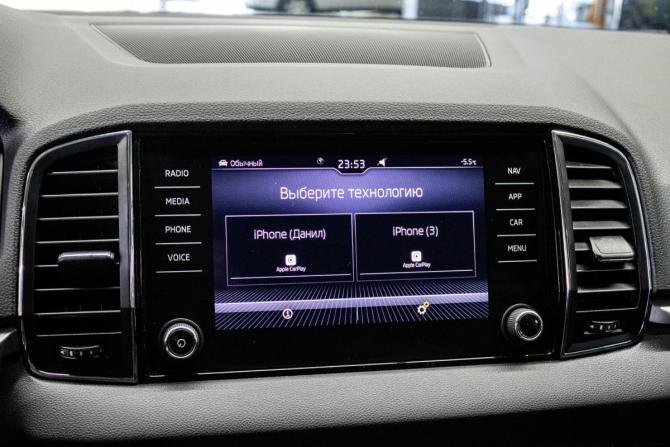 Skoda Karoq I с пробегом 2020 года, цена 2 149 000 рублей, 180679 км, внедорожник, Автокод Объявления