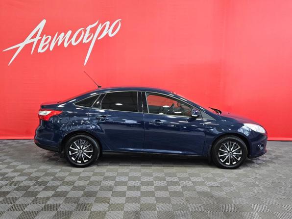 Ford Focus III с пробегом 2013 года, цена 620 000 рублей, 186905 км, седан, Автокод Объявления