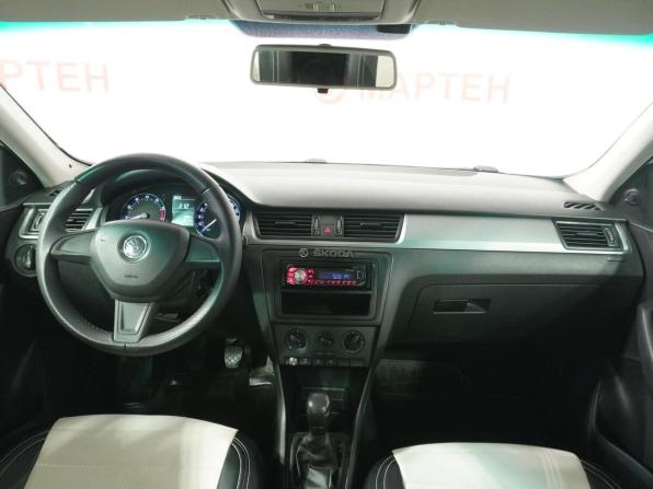 Skoda Rapid I с пробегом 2015 года, цена 885 000 рублей, 173056 км, лифтбек, Автокод Объявления