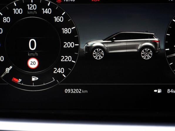 Land Rover Range Rover Evoque II с пробегом 2019 года, цена 3 300 000 рублей, 93202 км, внедорожник, Автокод Объявления